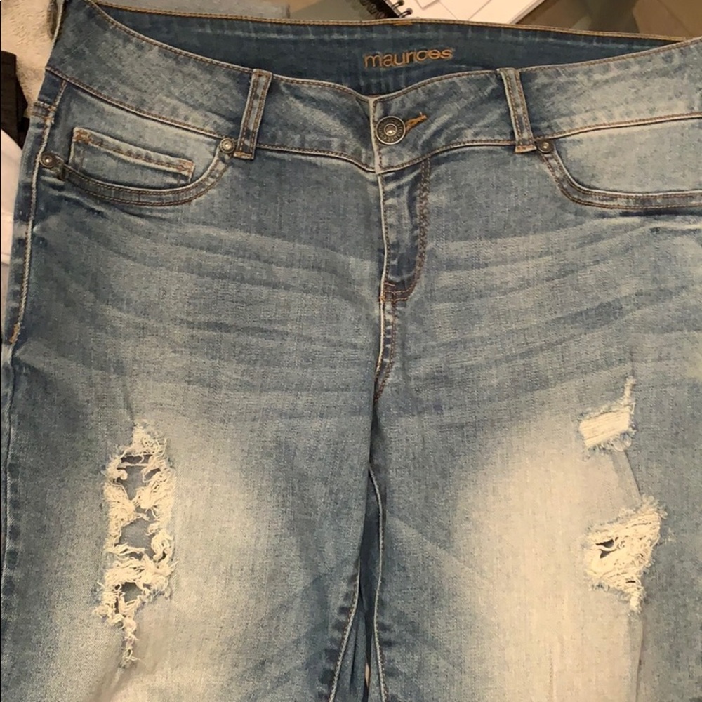 Maurices jeans